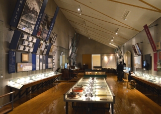 gallery1.jpg